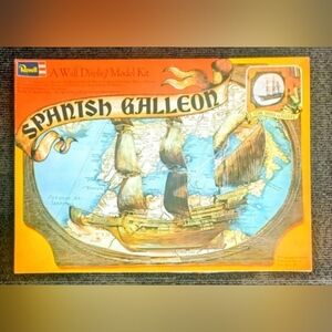 Brand new Revell Spanish Galleon model kit Wall Display 13"X18" Circa 1972